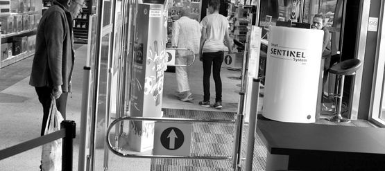 Solutions de sécurité pour grandes distributions | STANLEY Security France  - STANLEY SECURITY FRANCE