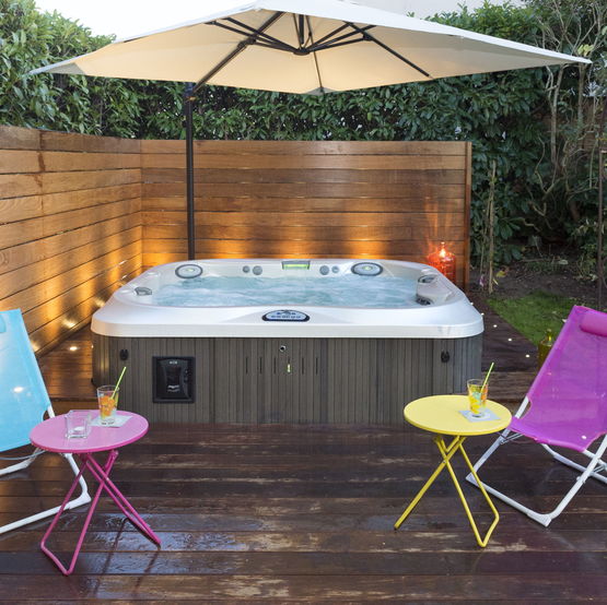 Spa 5 places J355 Jacuzzi France