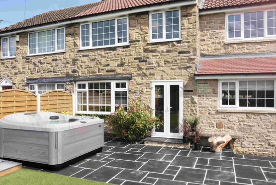  Spa 6 places | J-445 - JACUZZI FRANCE