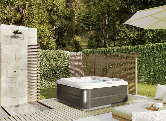 SPA de 4-5 places | J-345  - produit présenté par JACUZZI FRANCE