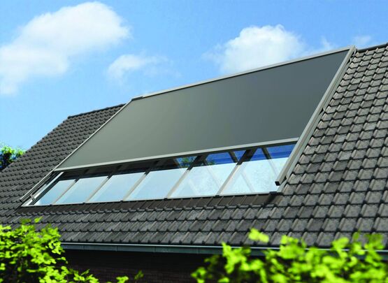 Store de protection solaire sur surfaces vitrées zénithales jusqu'à 30 m² | Topfix Large