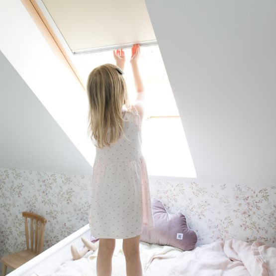  Store occultant pour fenêtres de toit | ARF NL  - FAKRO