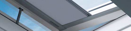 Store occultant pour fenêtres de toits plats | ARF/D, ARF/D Z-Wave, ARF/D Solar - produit présenté par FAKRO