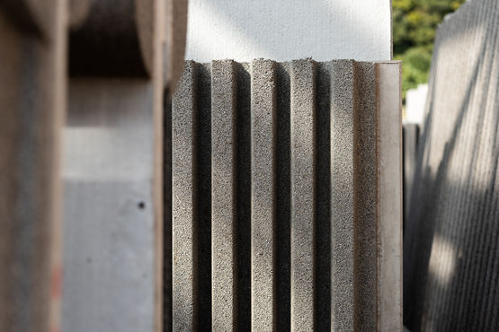  Structum : écran antibruit en béton de bois - Écran antibruit, anti-inondation, barrière de protection