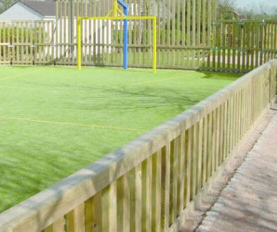  Surface de jeux extérieurs à barrière bois | Espace Loisirs - REGESPORTS