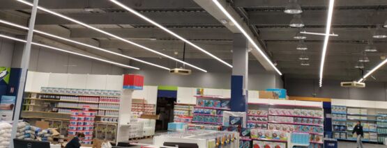 Suspension LED linéaire | Suspension LED 120cm 40W CCT noire interconnectable - produit présenté par MANDARIN & CO