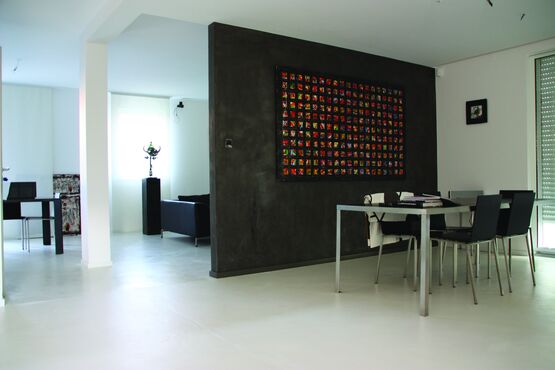 Système de béton ciré décoratif taloché pour sol et mur | Weberfloor béton ciré