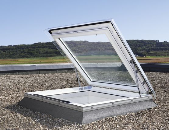 Système de lumière naturelle pour toits plats | Fenêtre sur costière 