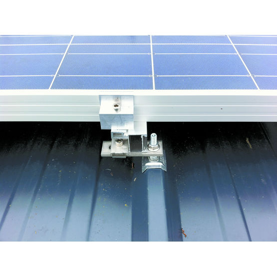 Fixation Toiture BAC ACIER pour 1 panneau solaire