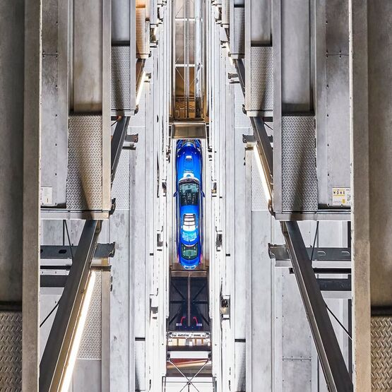  Système de parking automobile à commande automatique | PARKSAFE 583  - Plate-forme de superposition pour véhicules