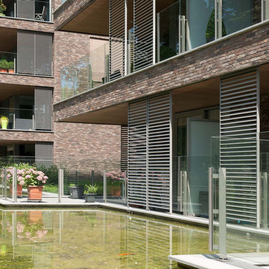 Système de protection solaire externe | DucoSlide SlimFrame - DUCO VENTILATION & SUN CONTROL