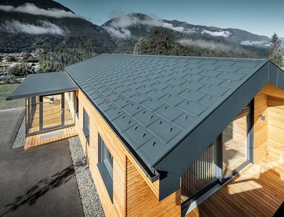 Système de toiture contemporain en aluminium laqué | R16 - produit présenté par PREFA FRANCE