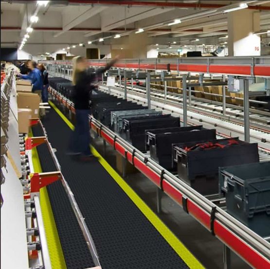 Tapis anti fatigue 479 Cushion Trax - produit présenté par NORMEQUIP