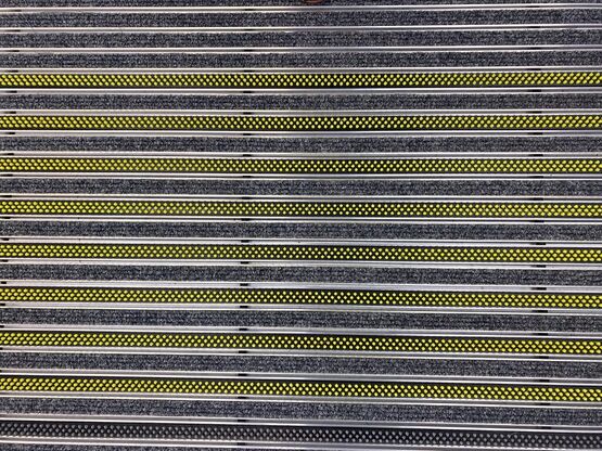 Tapis d&#039;entrée technique ERP - Inserts brosse, rips et aluminium - nettoyant et antidérapant | NIKO Rips &amp; Brosse  - produit présenté par NIKO SOLUTIONS