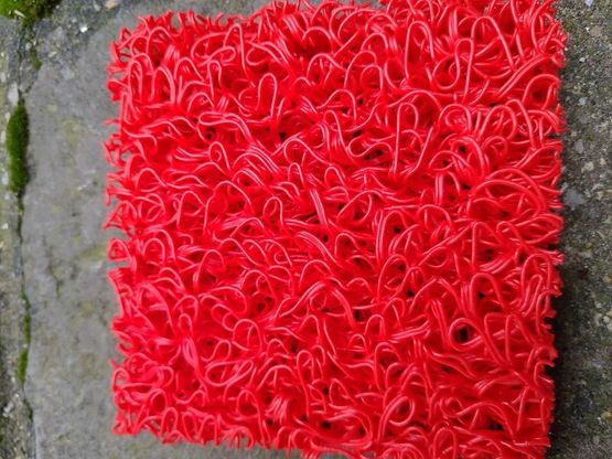 Tapis spaghetti circulation pour sols meubles - 1m x 10m - 4000g/m² Haute qualité | TAPISSPAGHETTI12MM-4000-1x10 - produit présenté par KINGPRO
