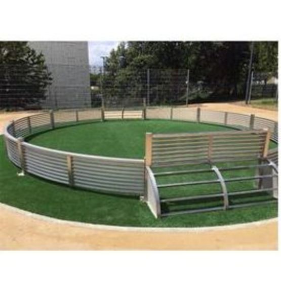 Terrain en acier inoxydable pour agencements sportifs et loisirs | PANNAFIELD 4004-01