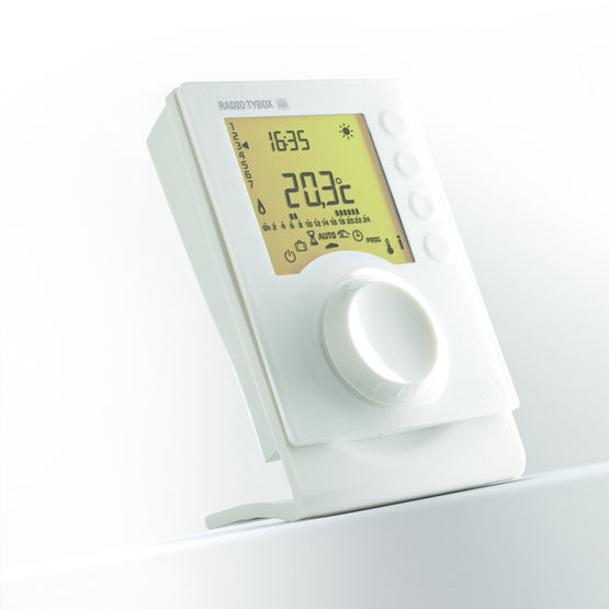 Thermostat programmable digital filaire ou ondes radio