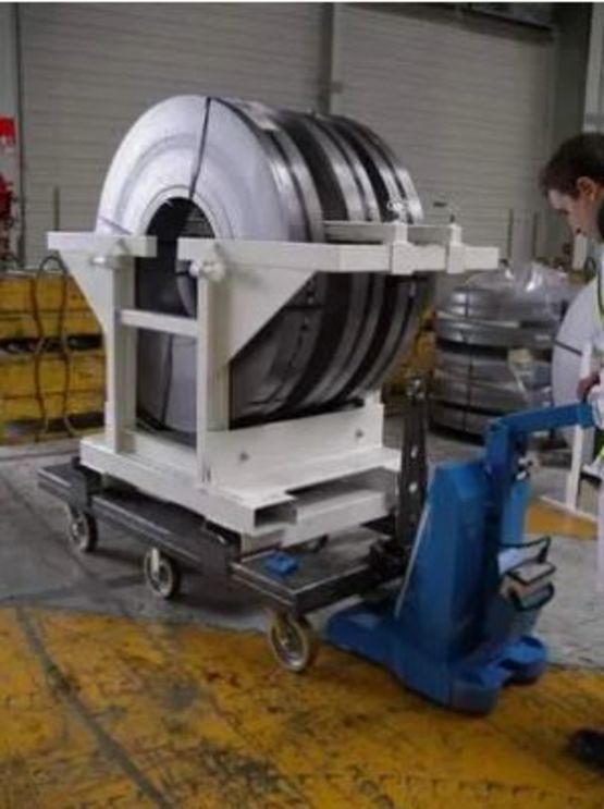  Timon motorisé avec batterie amovible et rechargeable de la gamme TM | IMS France  - Equipement mobile de chantier