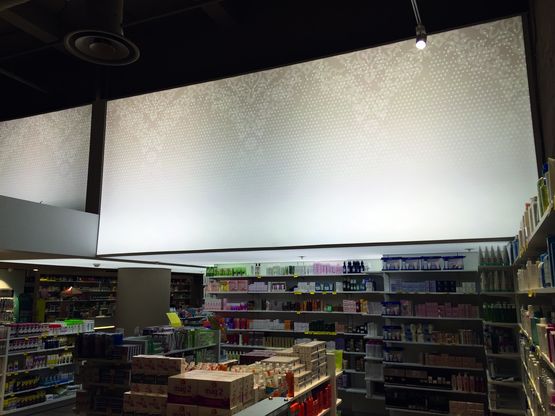 Toile tendue rétroéclairée pour murs et plafonds | ALYOS® translucide - produit présenté par ALYOS TECHNOLOGY