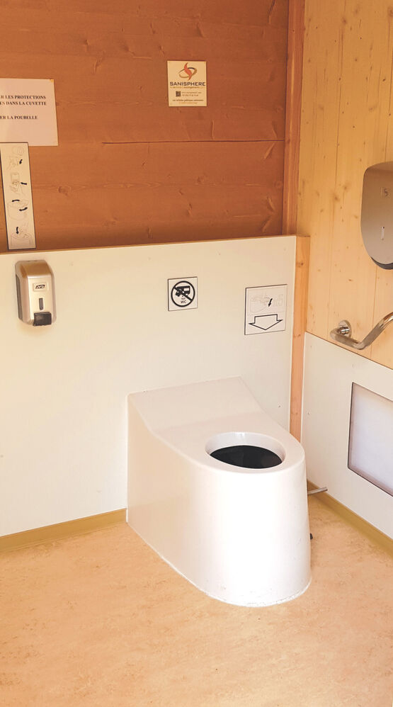 Toilette publique éco-responsable | SANIMAGINE PMR - produit présenté par SANISPHERE