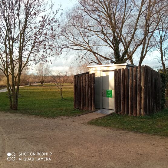 Toilettes sèches avec extérieur renforcé | Ty Coin Vert Access PMR avec option bardage inox - TY COIN VERT BY APF ENTREPRISES 56
