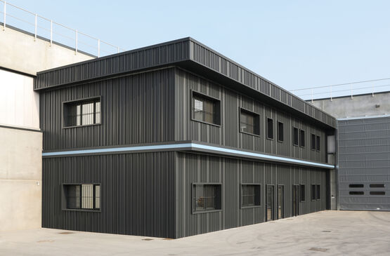 Tôle trapézoïdale à géométrie entièrement personnalisable Alubel Forma - Bardage en aluminium