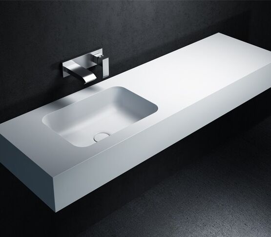 VASQUE | Corian® Toronto