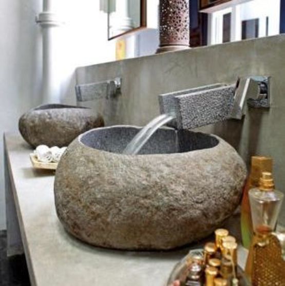  Vasques de salle de bain en pierre de rivière de Java - BAINS IMPORT