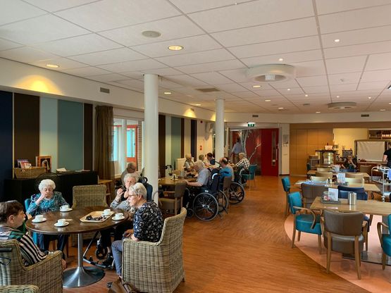 Ventilateur de plafond sans pales coloris Blanc avec Lumière LED | EXHALE Gen4.5 - produit présenté par EXHALE FANS FREERISE