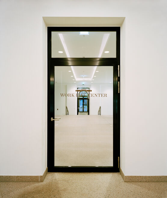 Verre coupe-feu / EI | Pilkington Pyrostop®  - produit présenté par PILKINGTON GLASS SERVICE