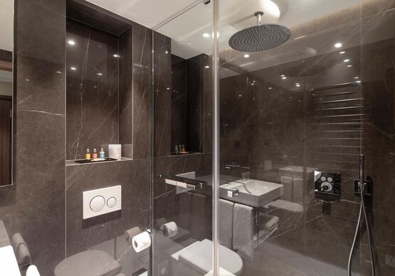  Verre pour cabine de douche | Gamme AGC Luxclear, Planibel, Matelux et Imagin - AGC GLASS FRANCE