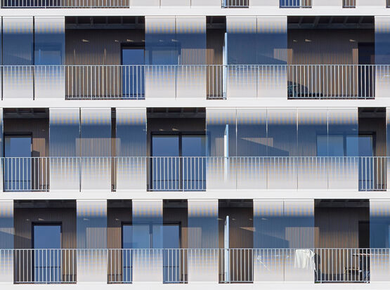 Vitrage coulissant de grande dimension pour balcons et façades | SL 23 - produit présenté par SOLARLUX FRANCE