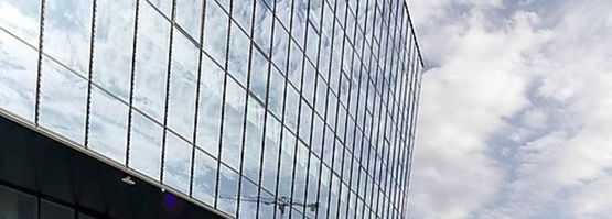  Vitrage de contrôle solaire et isolation thermique à haute sélectivité | Stopray Smart 30/20 - AGC GLASS FRANCE