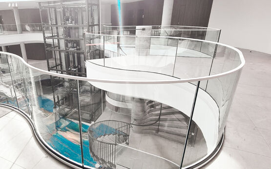  Vitrages bombés | Curved Glass - GLASS PARTNERS SOLUTIONS