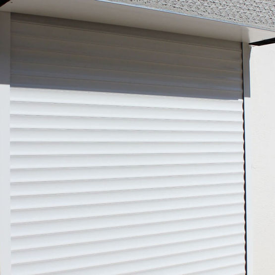  Volet roulant traditionnel sur mesure en aluminium DP 55 | VTRADI-ALU-55 - Volet roulant à lames métalliques