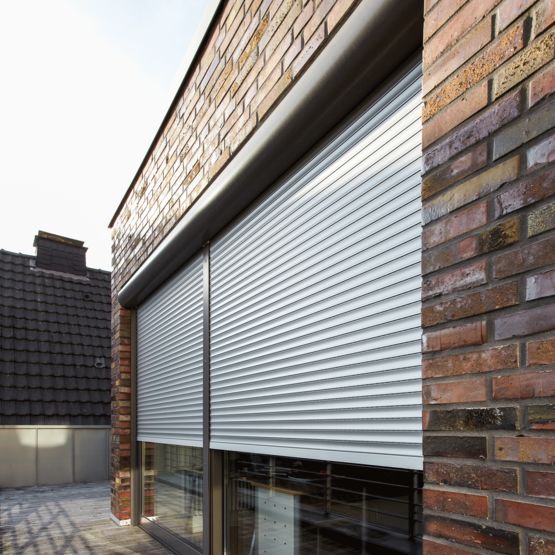  Volet roulants aluminium en applique avec caissons à montage frontal | heroal  - Volet roulant à lames métalliques