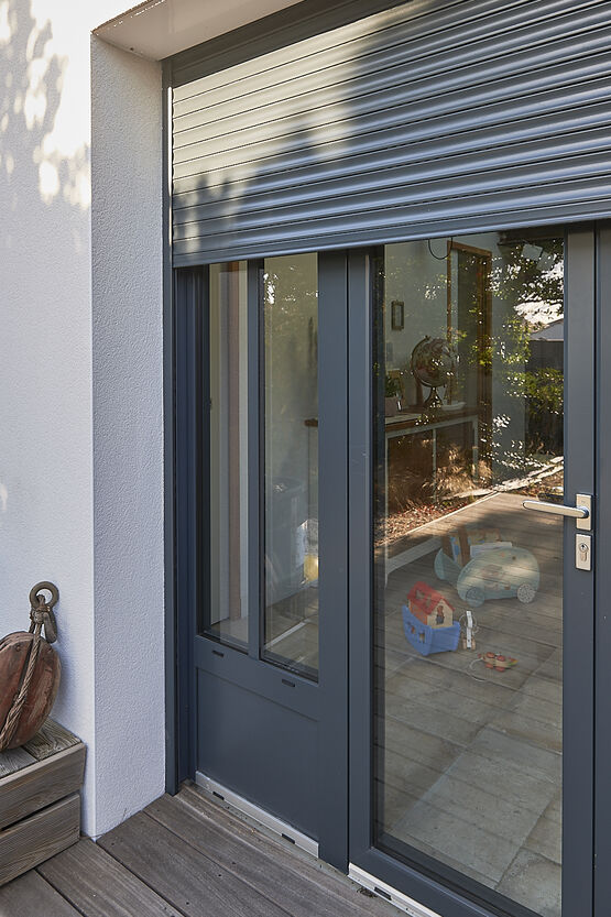  Volets roulants | PASQUET MENUISERIES - Volet roulant à lames métalliques