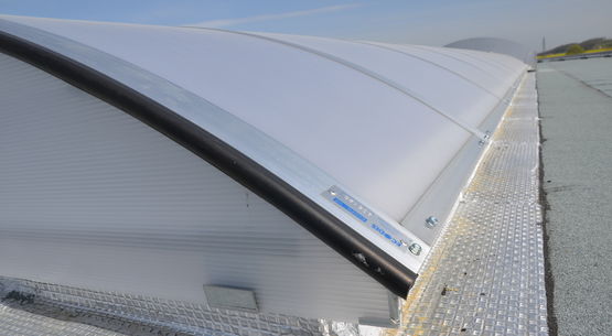 Voûte d'éclairement naturel à ossature aluminium cintrée | Ecofil - Eléments monobloc