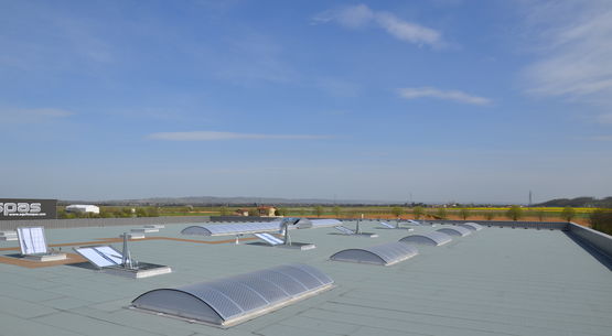 Voûte d'éclairement naturel à ossature aluminium cintrée | Ecofil - produit présenté par KINGSPAN LIGHT + AIR