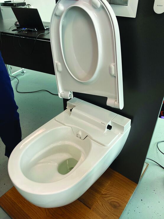 WC lavant à rinçage turboflush et douchette intégrée | Aquaclean Alba - GEBERIT