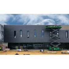 Système de façade ventilée en ardoise naturelle uniforme et régulier