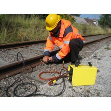 Méthode de connexion électrique au rail par micro brasage | PINBRAZING