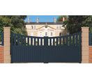 Portail aluminium en version battante ou coulissante et traverse haute cintrée | Portail alu Classique FRIEDLAND