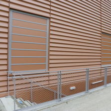 Ouvrant de façade à lames en verre pour ventilation naturelle et désenfumage | Coltlite