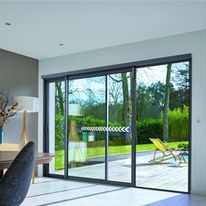 Baie coulissante à motorisation connectée | Coulissant piloté