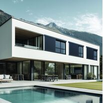 Volet coulissant à modules photovoltaïques verre verre pour façade active | SolarSlide