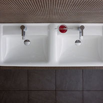 Plan suspendu à double vasque | Prima Style