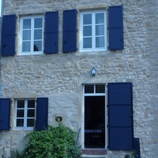 Volets battants persiennés PVC en blanc ou en couleurs | Alizé Couleur