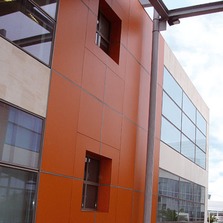 Plaques pour façades modernes | Panneaux Compact Square HPL