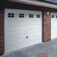 Porte débordante basculante sans rail | S95